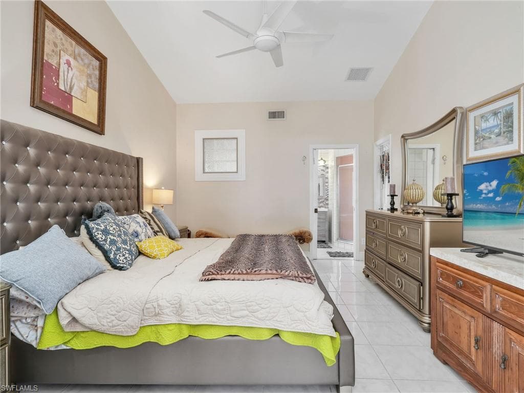 164 Sabal Lake DR, NAPLES FL 34104-14