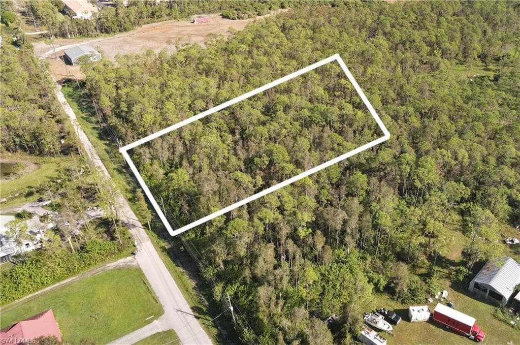 25531 Tropic Acres DR, BONITA SPRINGS FL 34135-1