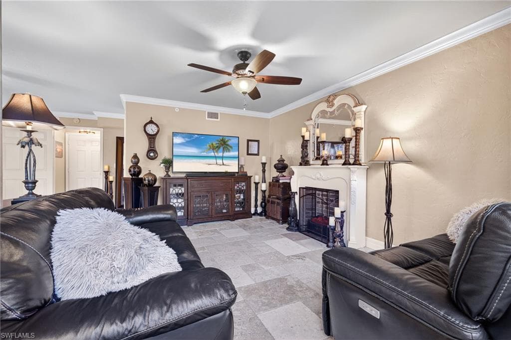 821 James ST, FORT MYERS FL 33916-13