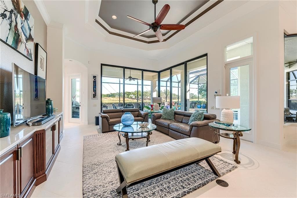 6891 Lakewood Isle DR, FORT MYERS FL 33908-1