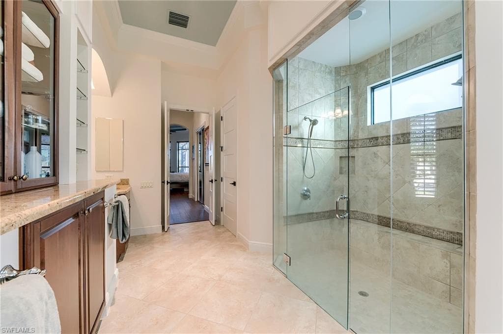 6891 Lakewood Isle DR, FORT MYERS FL 33908-11