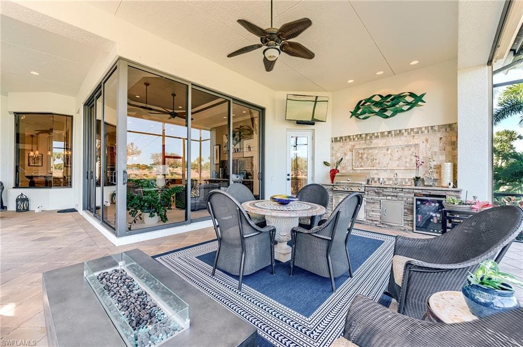 6891 Lakewood Isle DR, FORT MYERS FL 33908-32