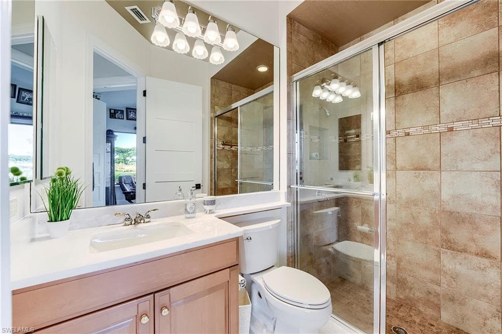 6891 Lakewood Isle DR, FORT MYERS FL 33908-14