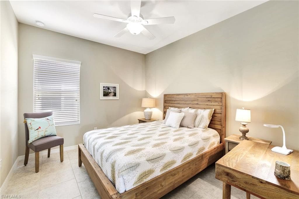 14558 Manchester DR, NAPLES FL 34114-17