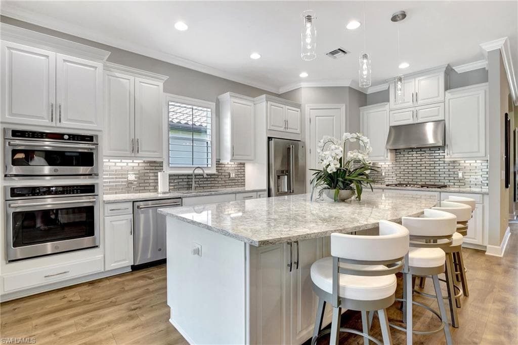 8558 Maggiore CT, NAPLES FL 34114-15