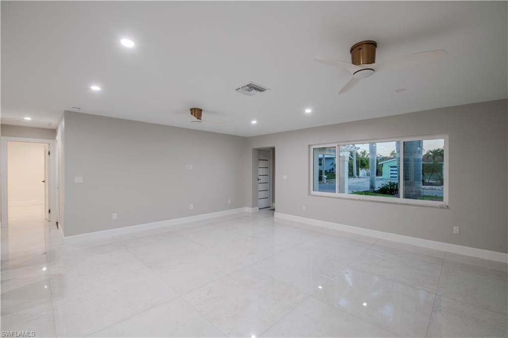 25 Fairview BLVD, FORT MYERS BEACH FL 33931-5