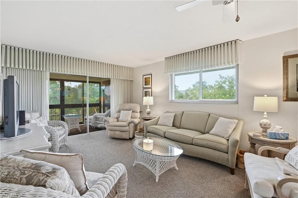 2079 Barkeley LN # 24, FORT MYERS FL 33907-3