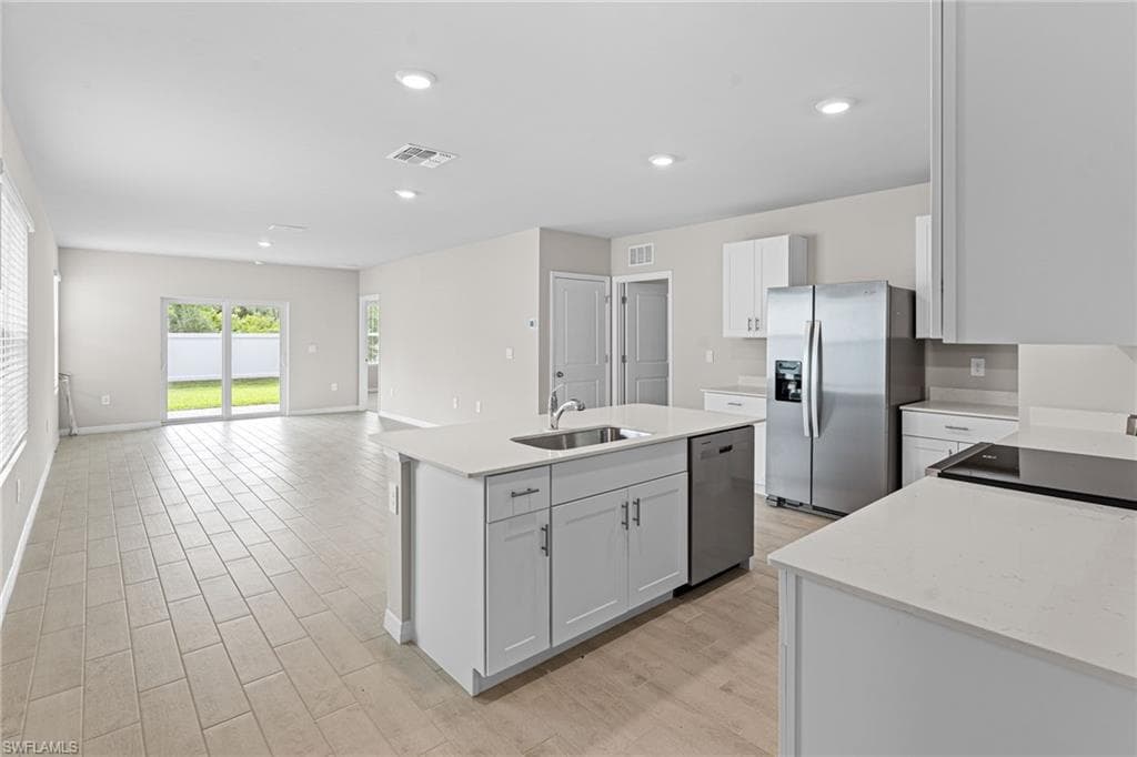 1150 Brooklands DR, FORT MYERS FL 33905-2