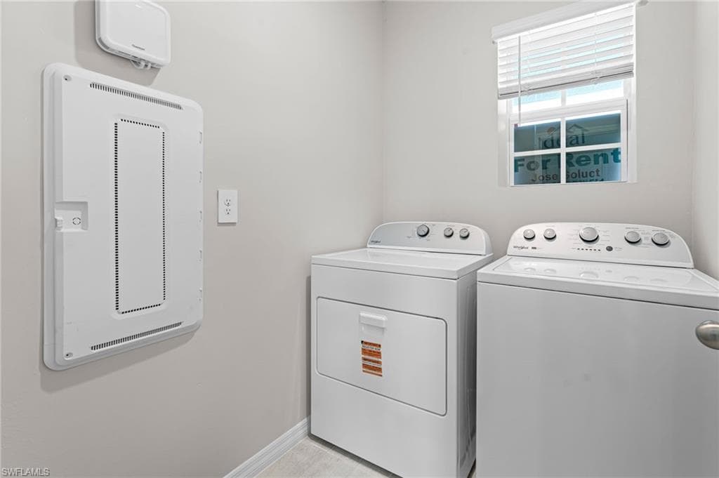 1150 Brooklands DR, FORT MYERS FL 33905-20