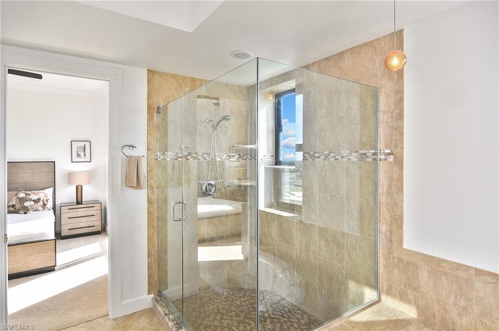 11600 Court Of Palms 606-21