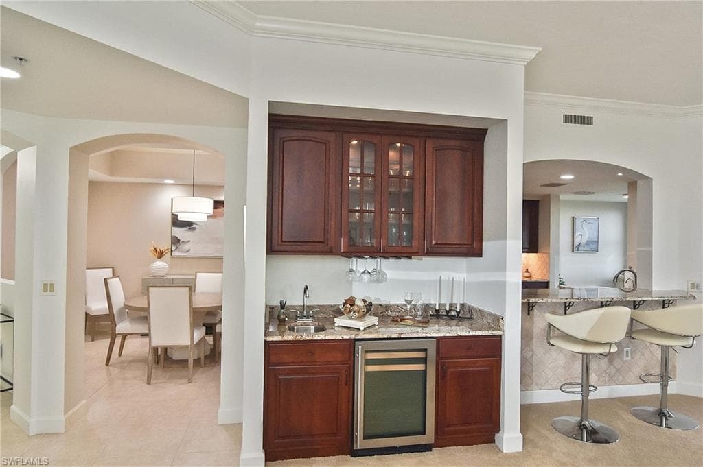 11600 Court Of Palms 606-8