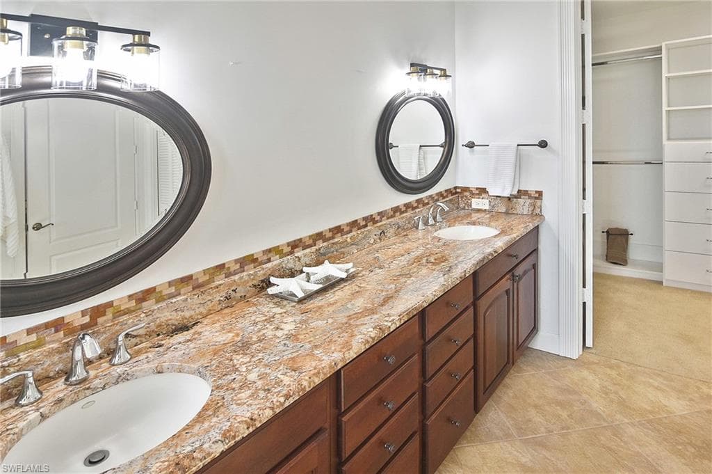 11600 Court Of Palms 606-24