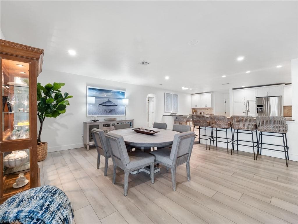 775 Cal Cove DR, FORT MYERS FL 33919-17