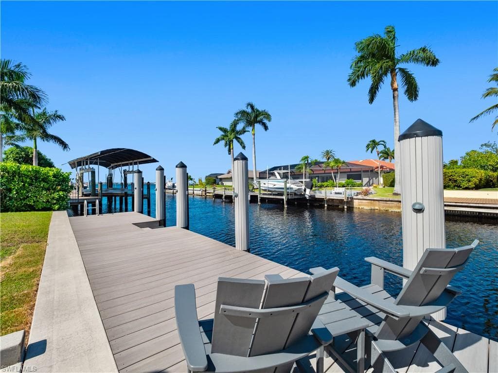 775 Cal Cove DR, FORT MYERS FL 33919-39