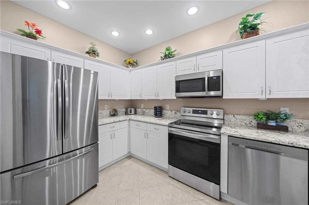 15495 Bellamar CIR # 2222, FORT MYERS FL 33908-12
