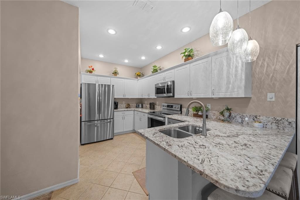 15495 Bellamar CIR # 2222, FORT MYERS FL 33908-11