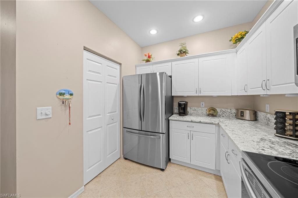 15495 Bellamar CIR # 2222, FORT MYERS FL 33908-14