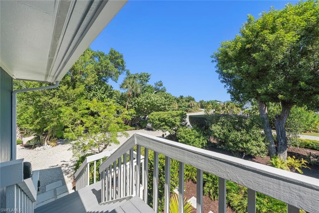 1490 Sand Castle RD, SANIBEL FL 33957-5