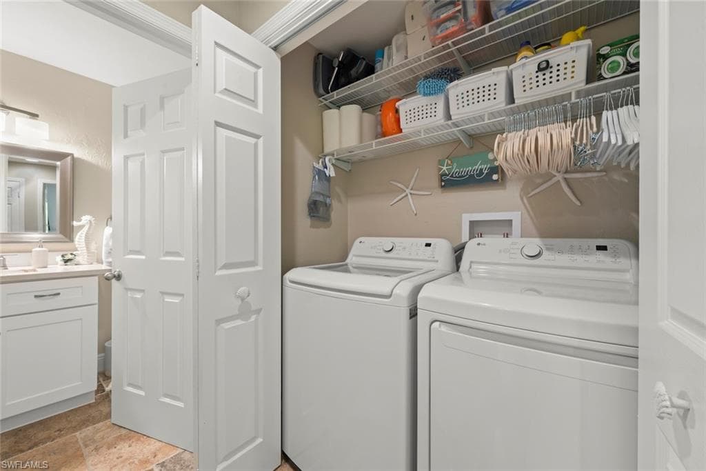 1490 Sand Castle RD, SANIBEL FL 33957-43