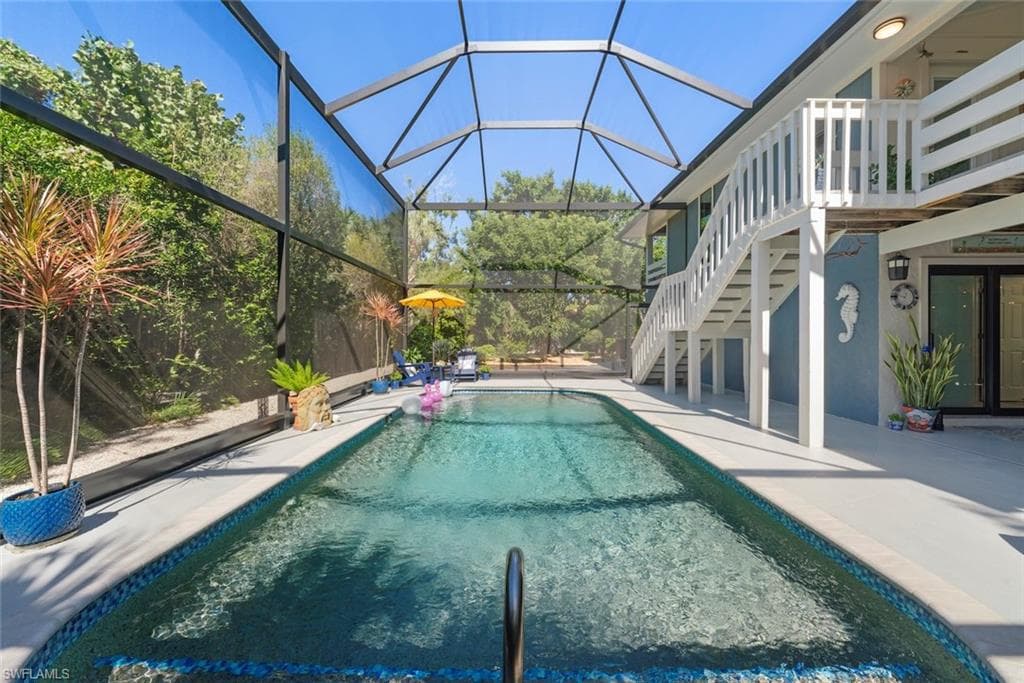 1490 Sand Castle RD, SANIBEL FL 33957-3