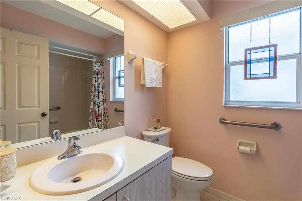 25451 Fairway Dunes CT-12