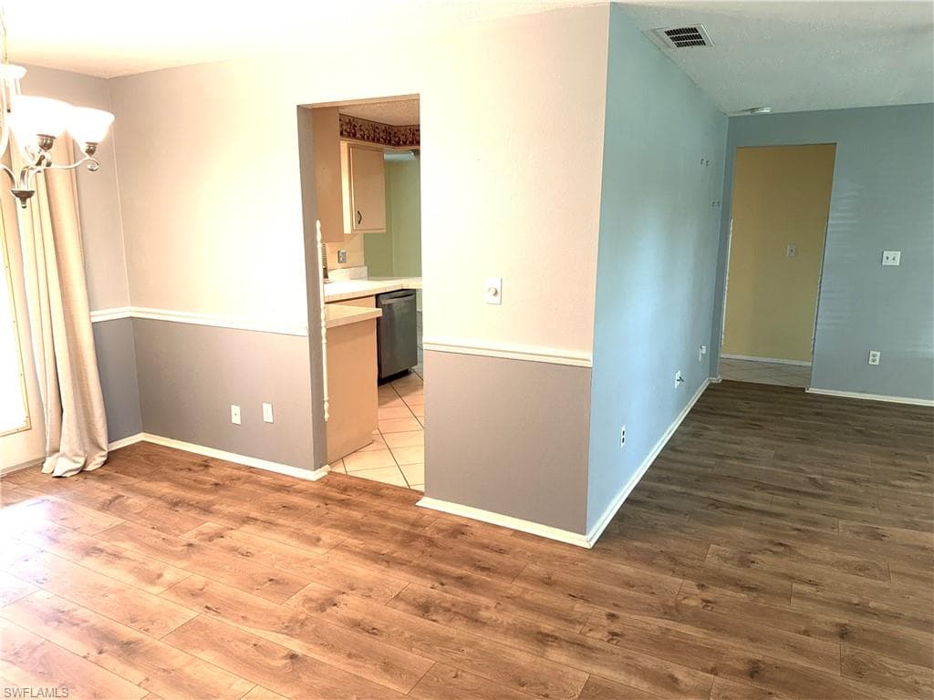 537 Landmark DR, NAPLES FL 34112-7