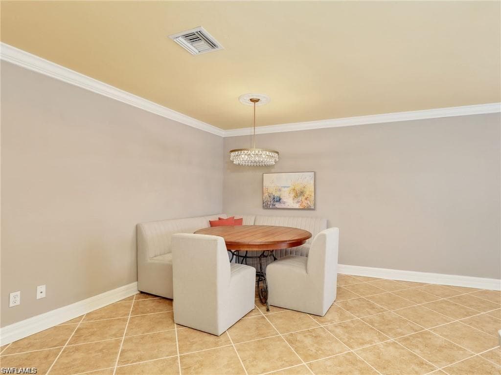 11526 Forest Mere DR, BONITA SPRINGS FL 34135-5