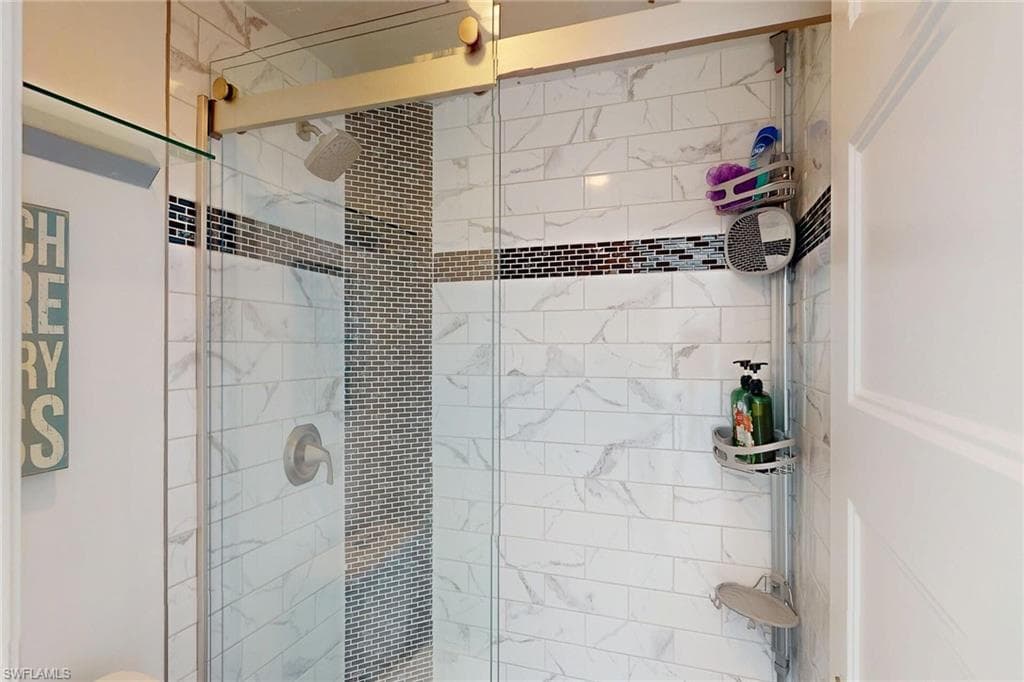 180 Seaview CT # 1009, MARCO ISLAND FL 34145-12