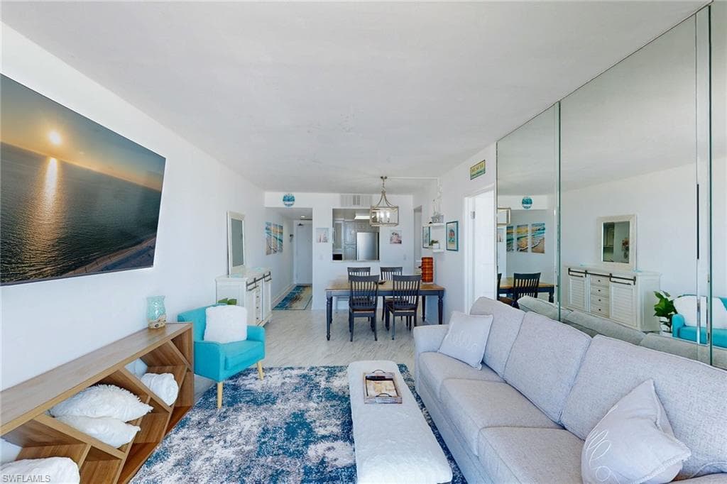 180 Seaview CT # 1009, MARCO ISLAND FL 34145-19