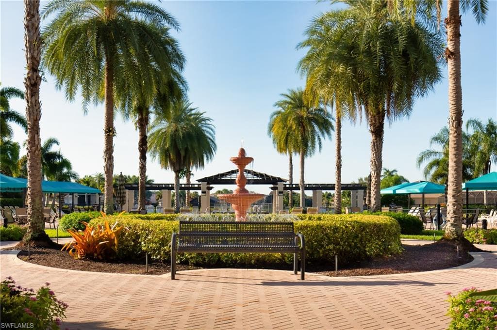 1381 Areca CV, NAPLES FL 34119-21