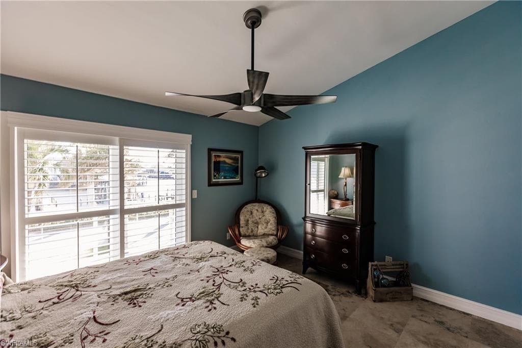 12122 Siesta DR, FORT MYERS BEACH FL 33931-25