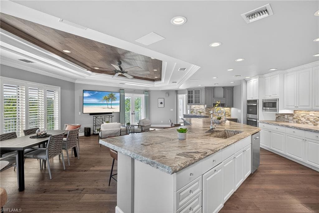 1180 Blue Hill Creek DR, MARCO ISLAND FL 34145-14