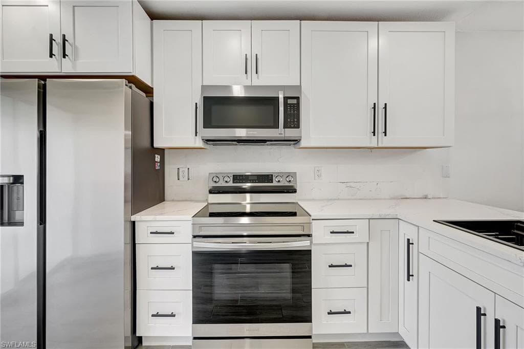1142 Whitehead Creek LOOP, FORT MYERS FL 33916-8