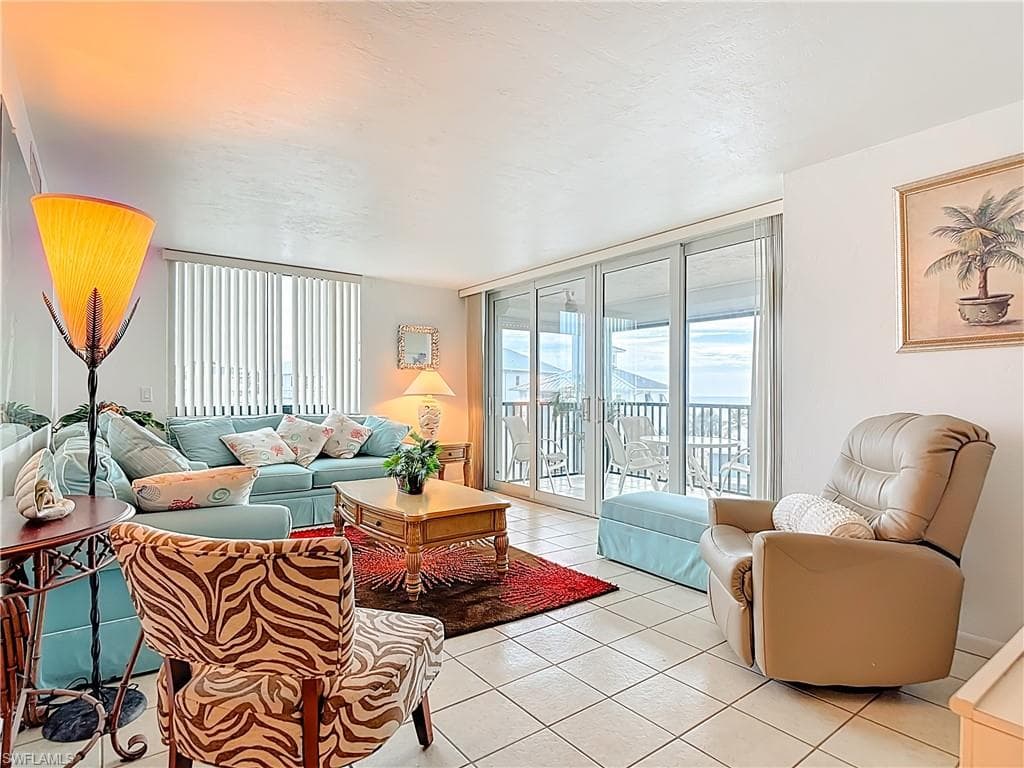 2810 Estero BLVD # 411, FORT MYERS BEACH FL 33931-6