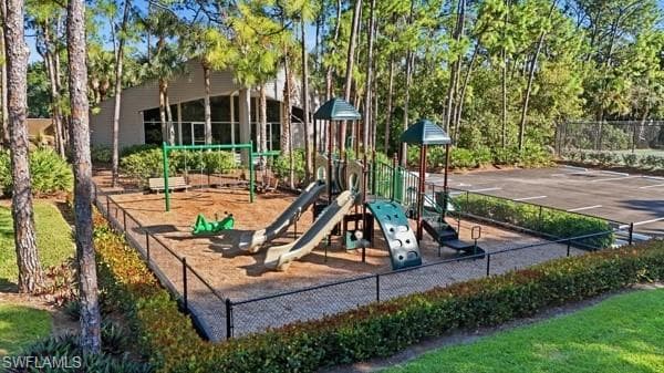 2026 Merlin CT, NAPLES FL 34105-42