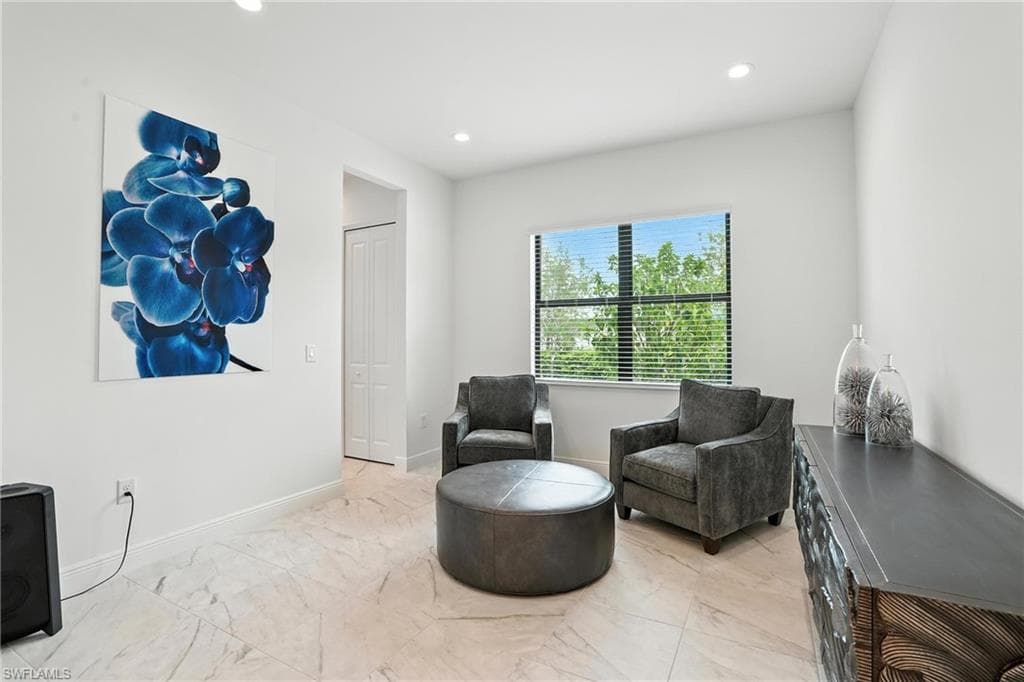 8368 Preserve Point DR, FORT MYERS FL 33912-8