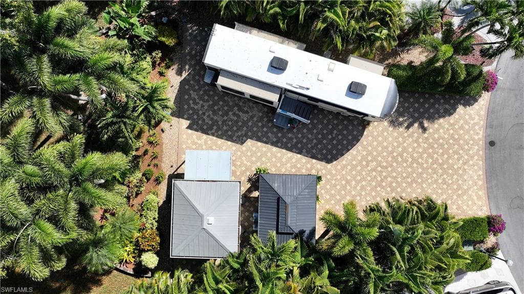 5651 Maplewood CT, FORT MYERS FL 33905-1