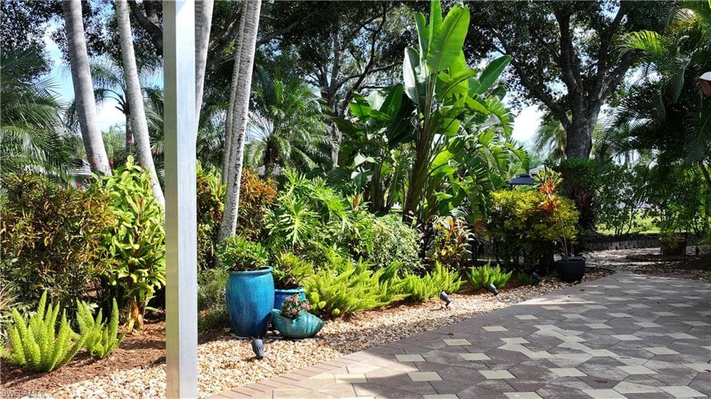 5651 Maplewood CT, FORT MYERS FL 33905-11