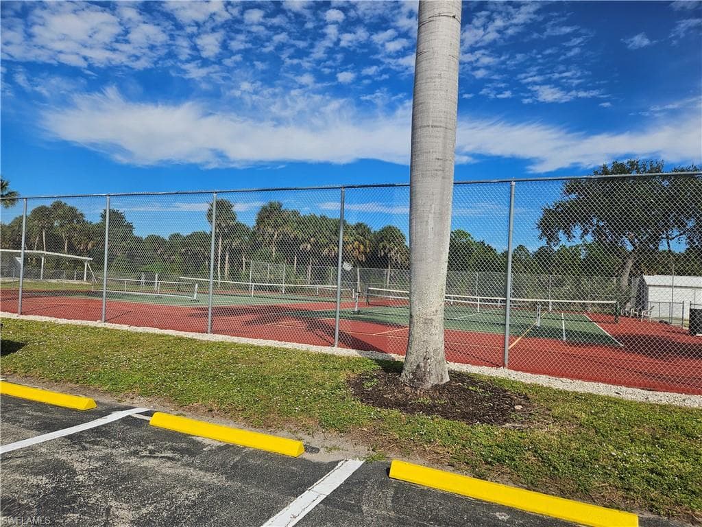 9 Garnet DR # 9G, NAPLES FL 34114-13