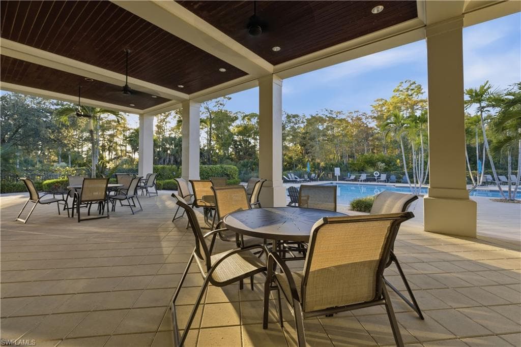 4573 Tamarind WAY, NAPLES FL 34119-27