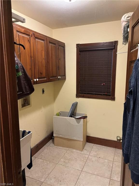 6572 Kestrel CIR, FORT MYERS FL 33966-14