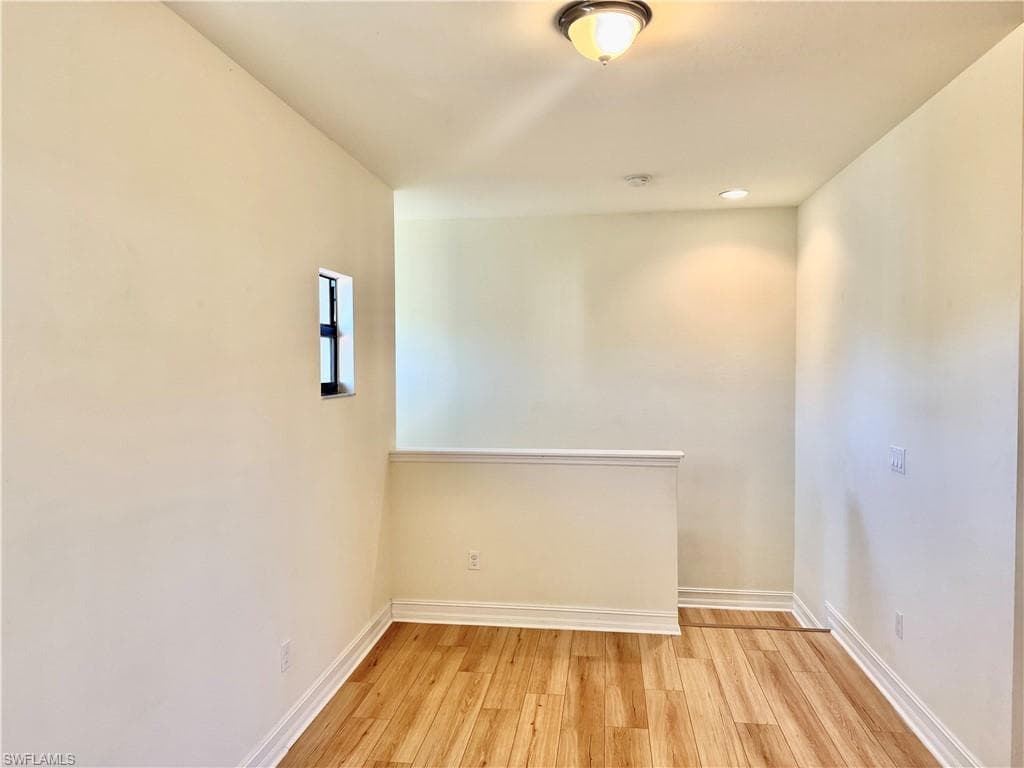 7776 Bristol CIR, NAPLES FL 34120-6