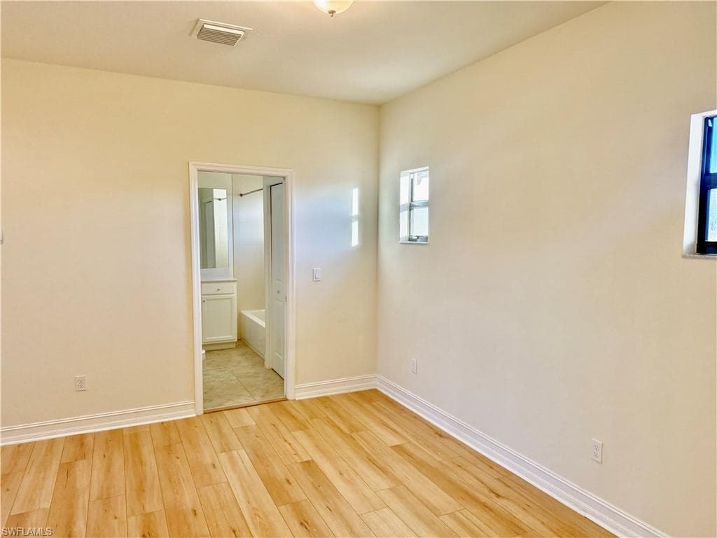 7776 Bristol CIR, NAPLES FL 34120-9