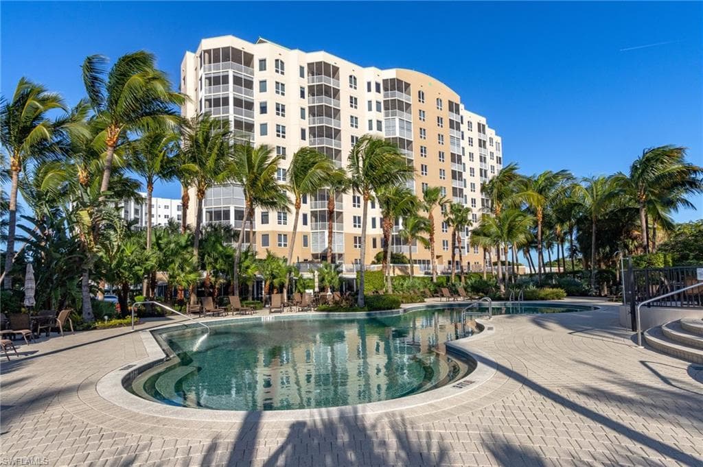 4182 Bay Beach LN # 733, FORT MYERS BEACH FL 33931-21