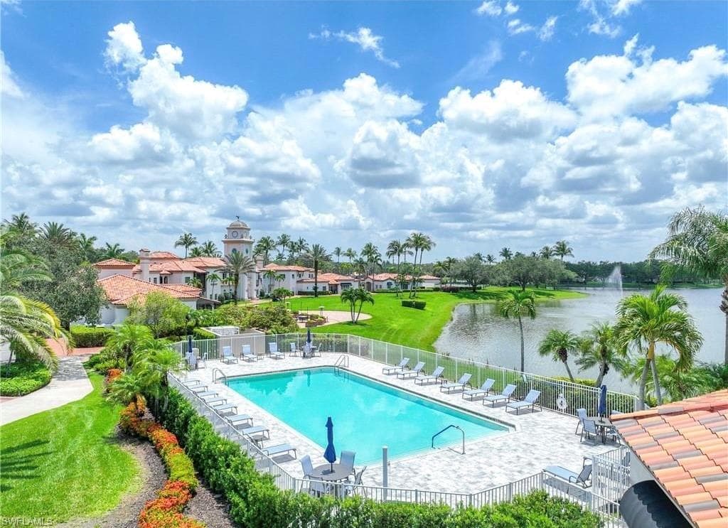 4453 Novato CT, NAPLES FL 34109-25