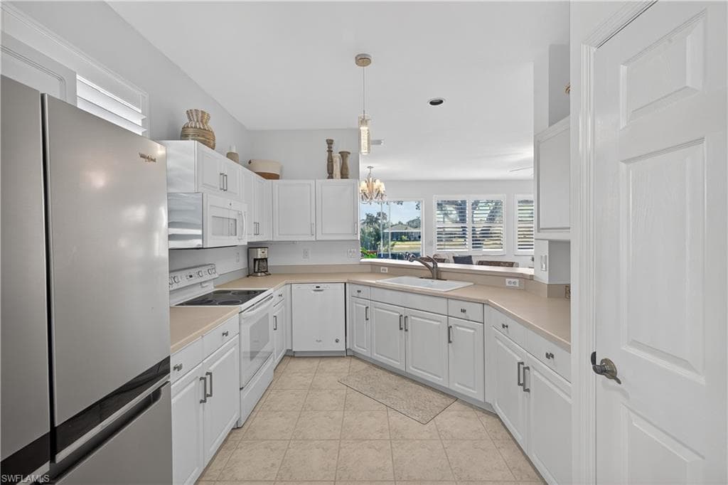 9346 Lake Abby LN-5