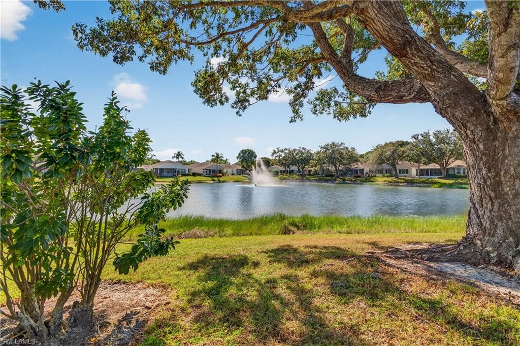 9346 Lake Abby LN-18