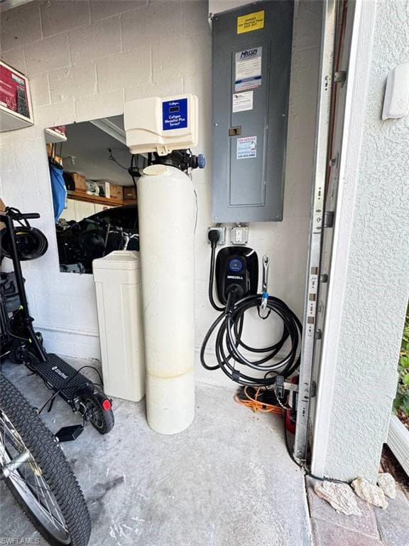 15286 SUMMIT PLACE CIR # 175, NAPLES FL 34119-19