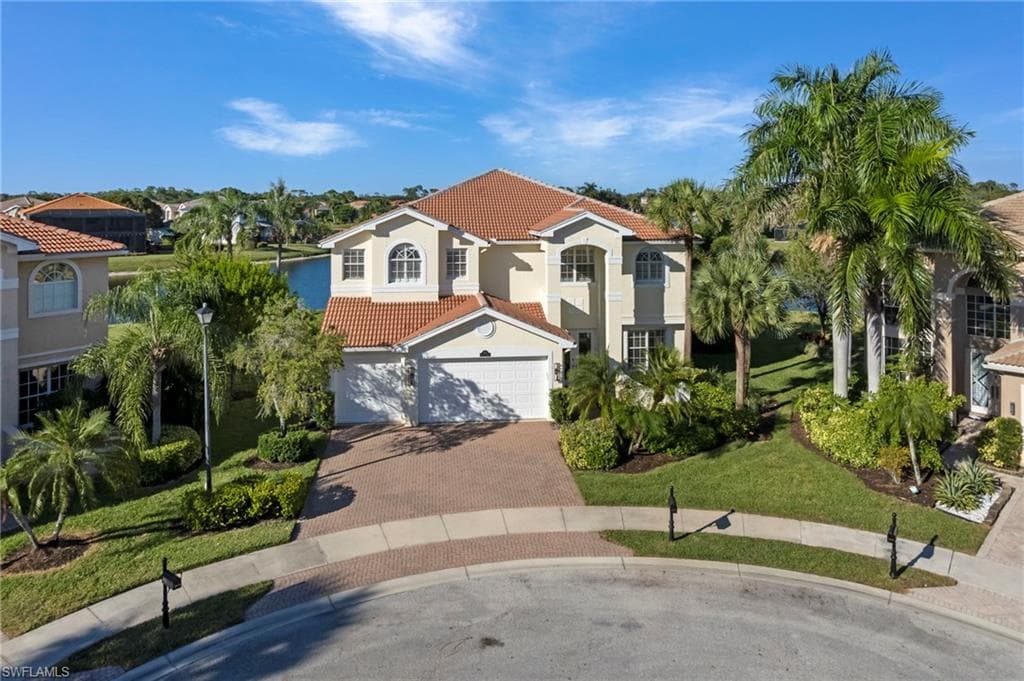 1879 Ivory Cane PT, NAPLES FL 34119-1