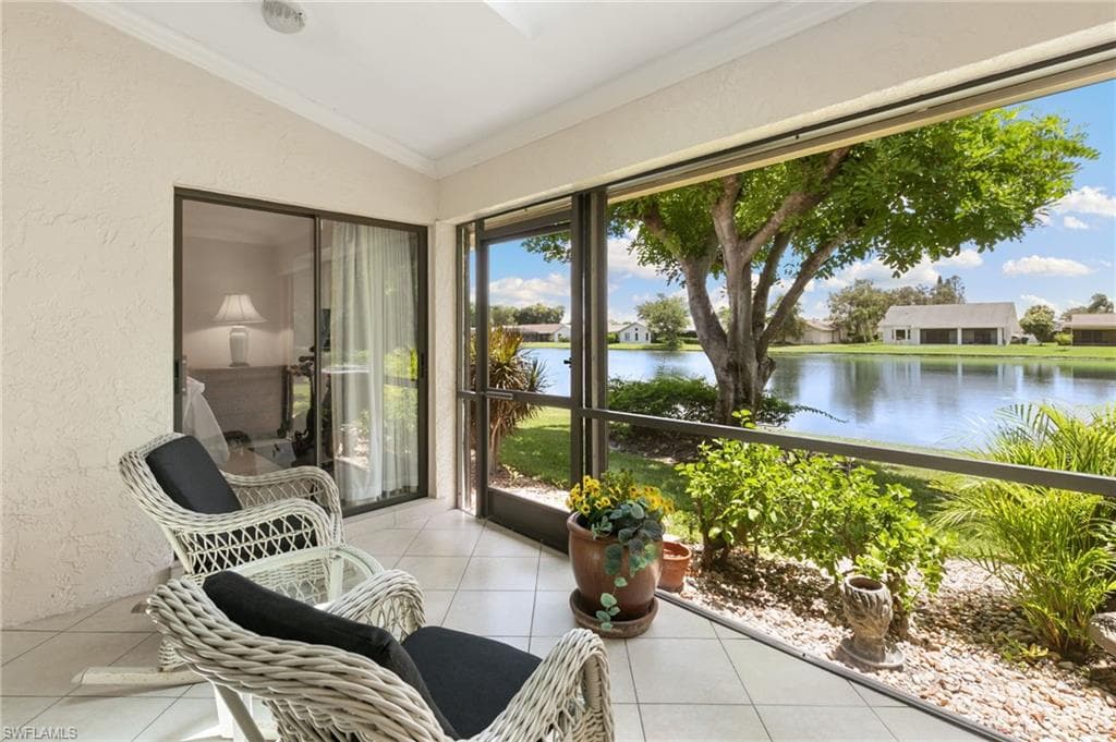 3346 Erick Lake DR # 2001, NAPLES FL 34109-25